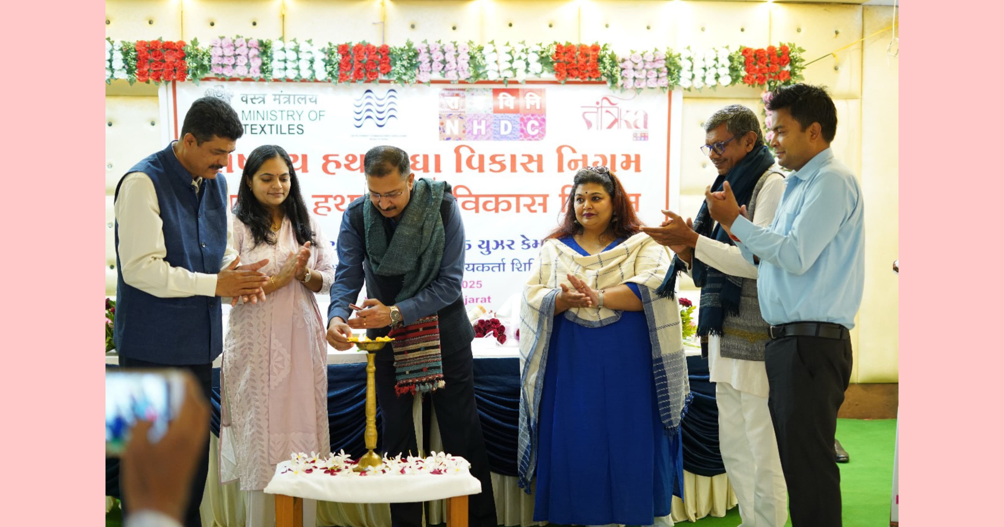 NHDC organized GI Authorized User Camp for “Kutch Shawl” at Bhuj, District Kutch, Gujarat, November 2025