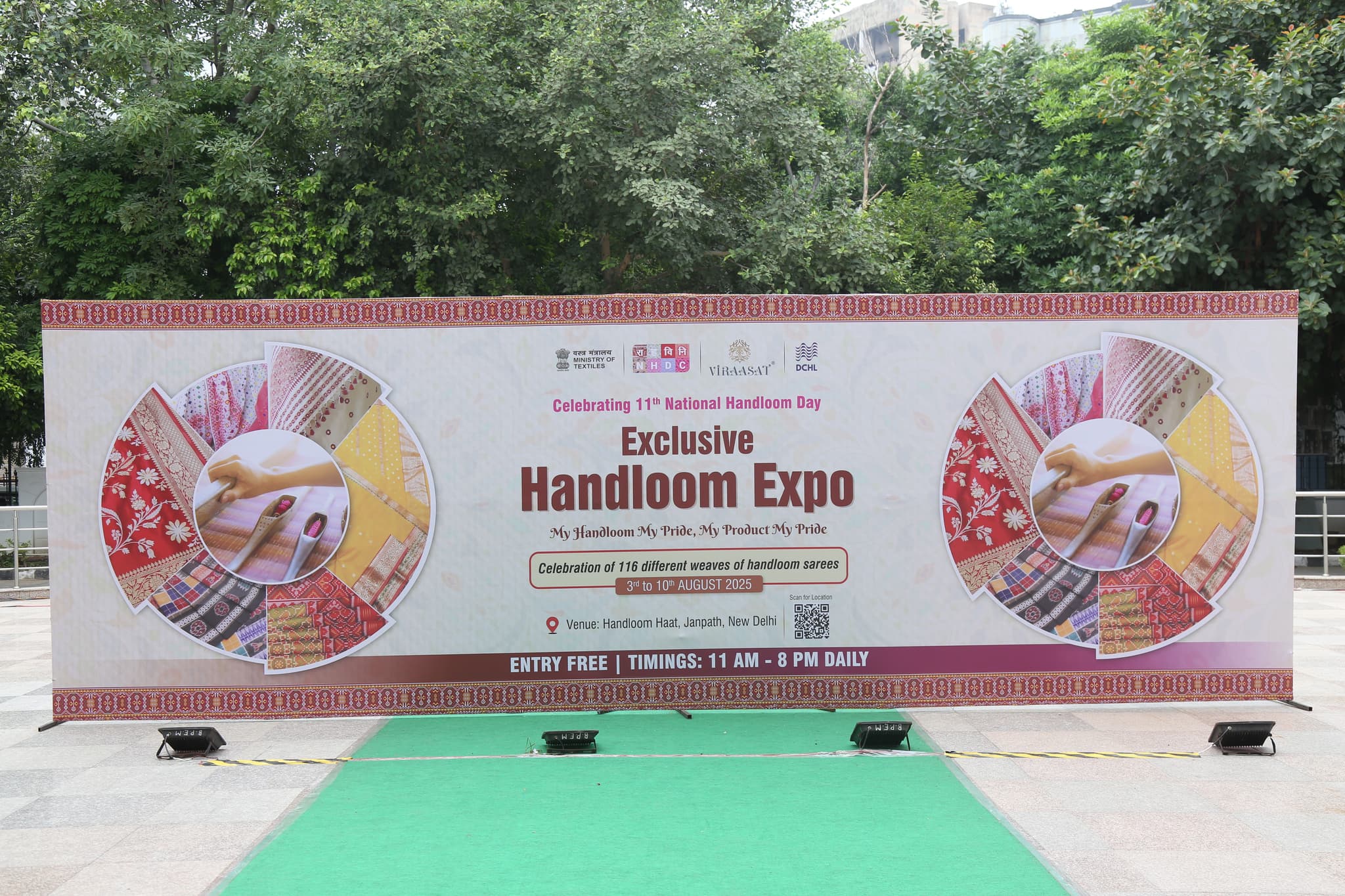 Inauguration of "Handloom Expo" , on 11th NHD, Handloom Janpath